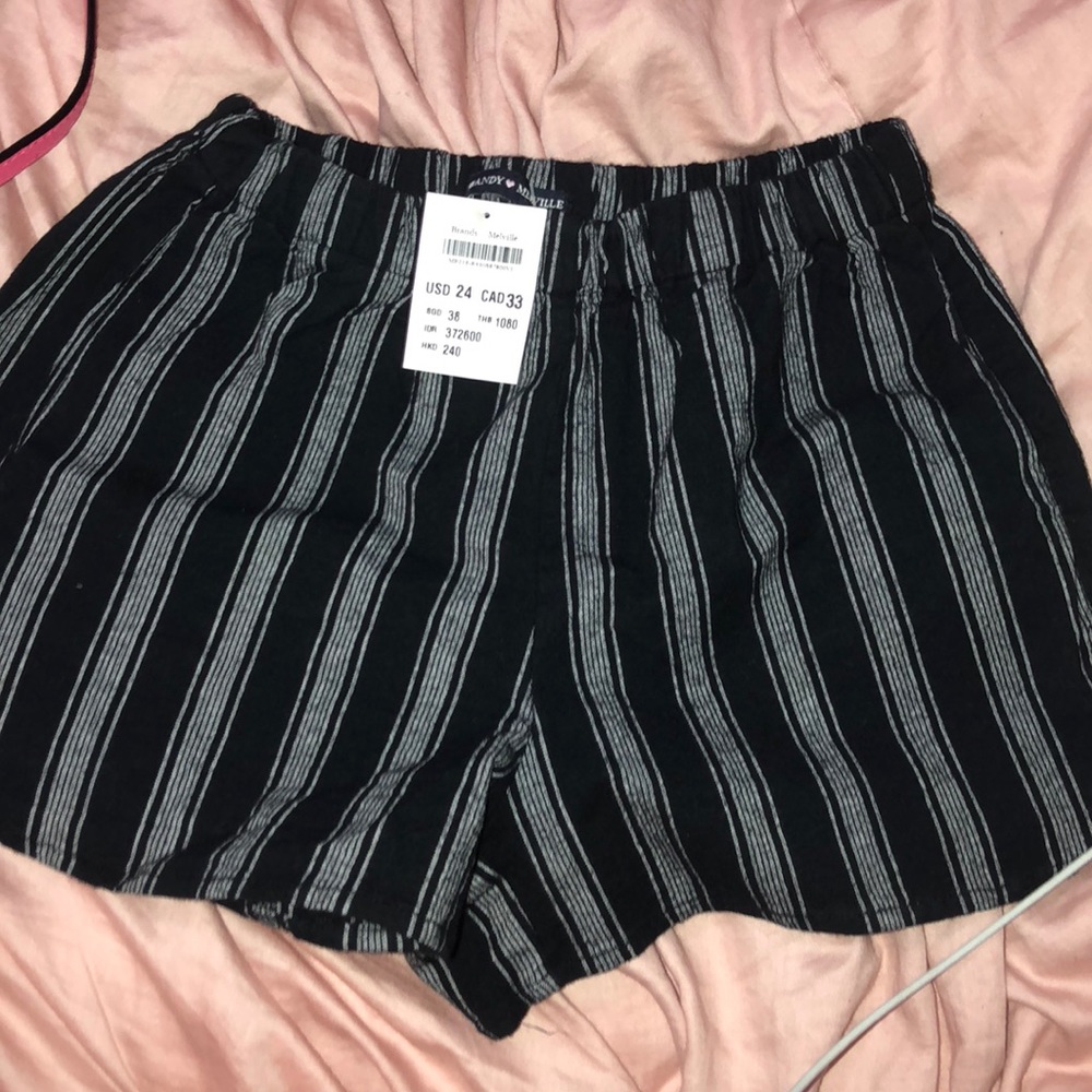 Brandy Melville shorts